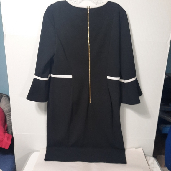Calvin Klein Bell Sleeve Sheath Dress Black White Piping Short Size 12 - Picture 5 of 11